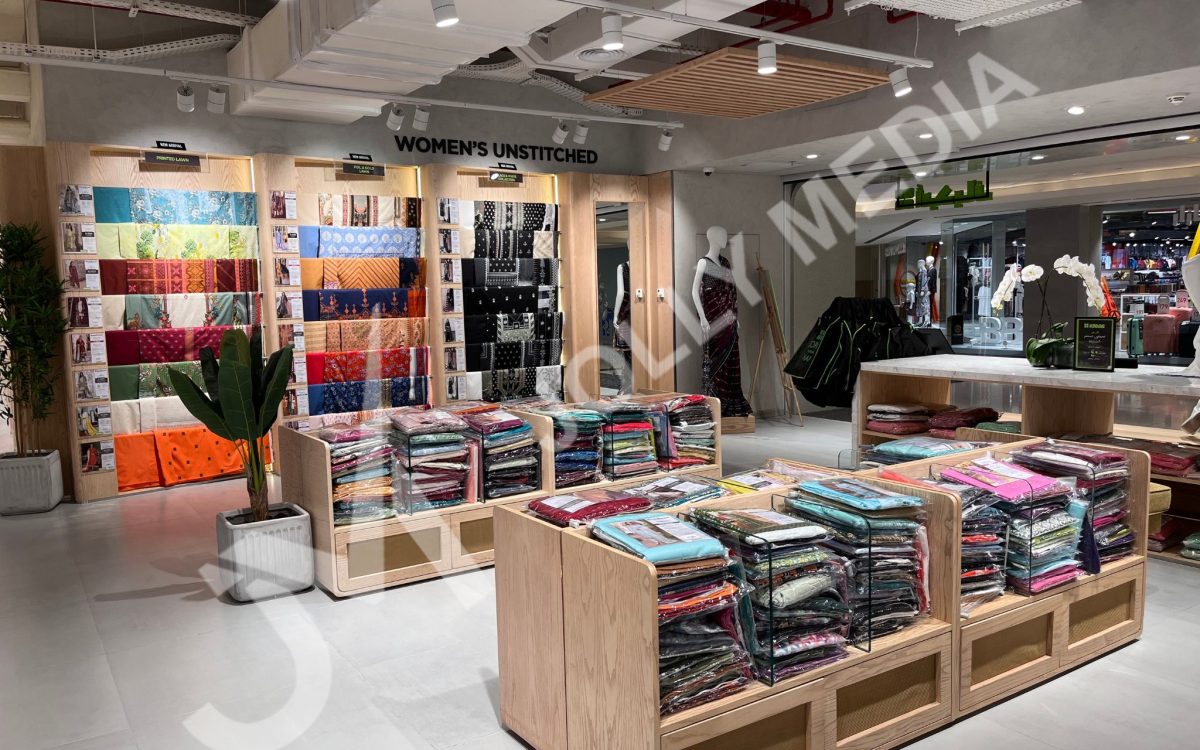 interior fit out contractors in dubai by Jolly Media